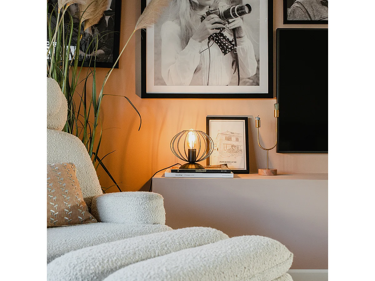 Lampe de table industrielle noire - Margarita