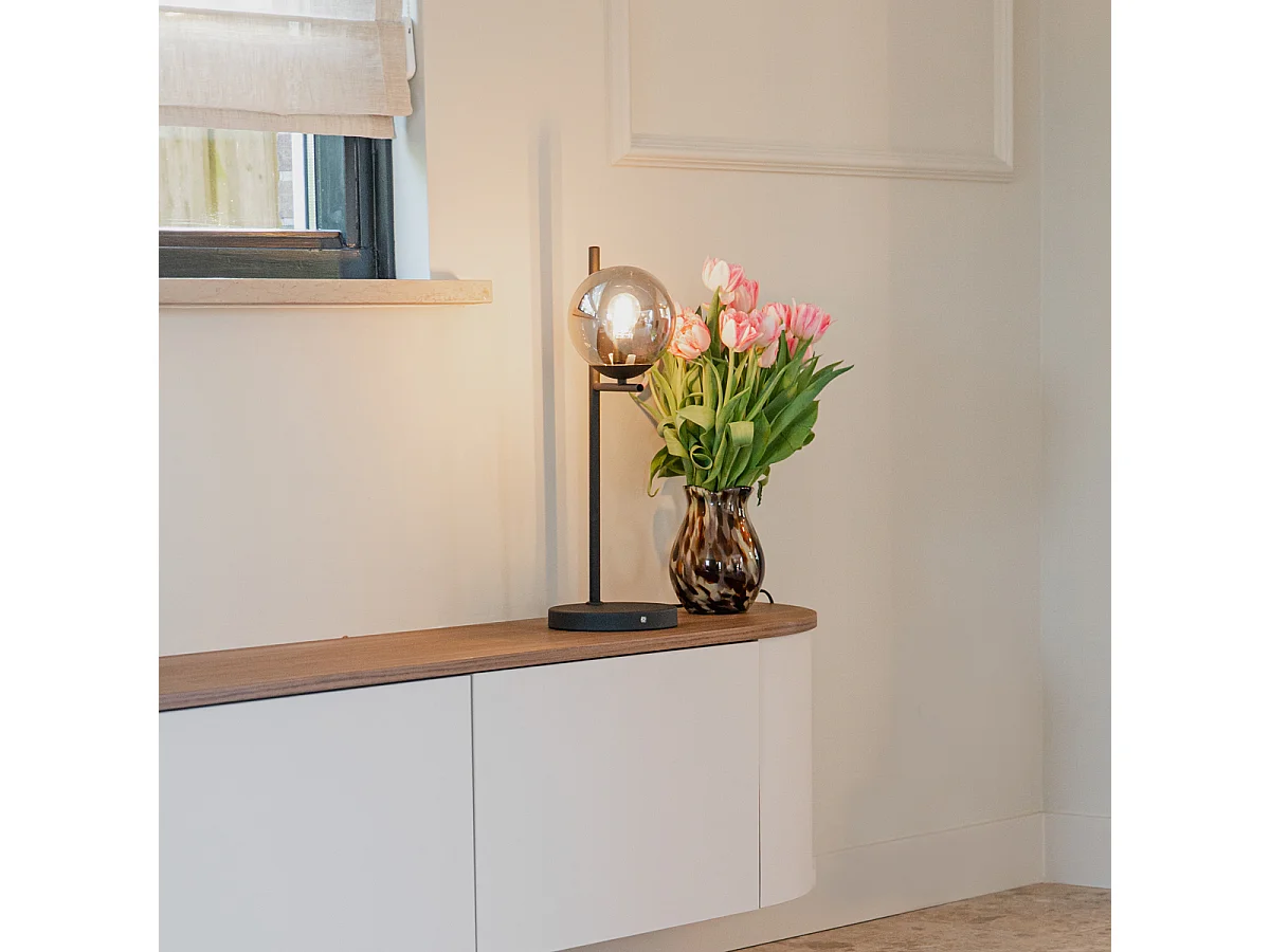 Lampe de table Art Déco noire et verre fumé - Flore