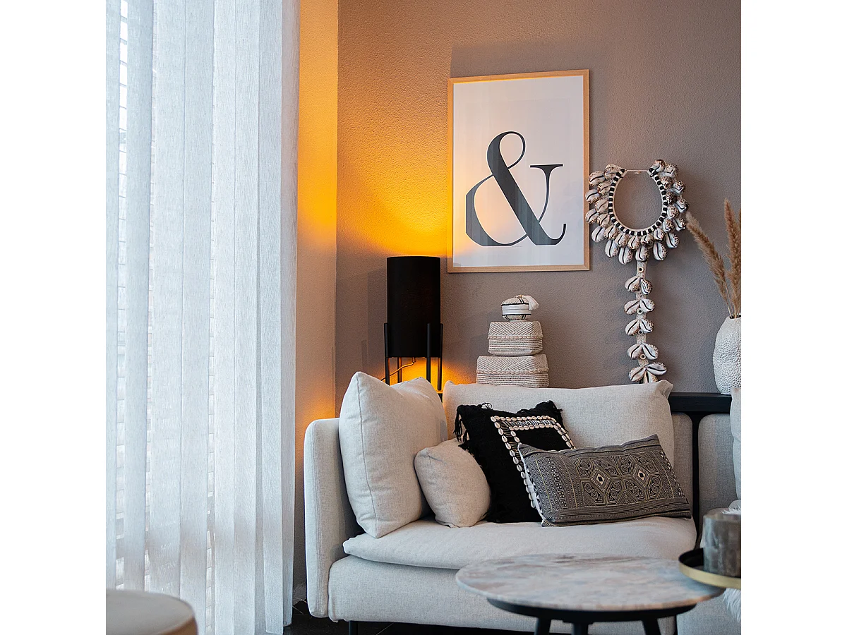 Lampe de table moderne noire avec abat-jour en velours noir - Rich