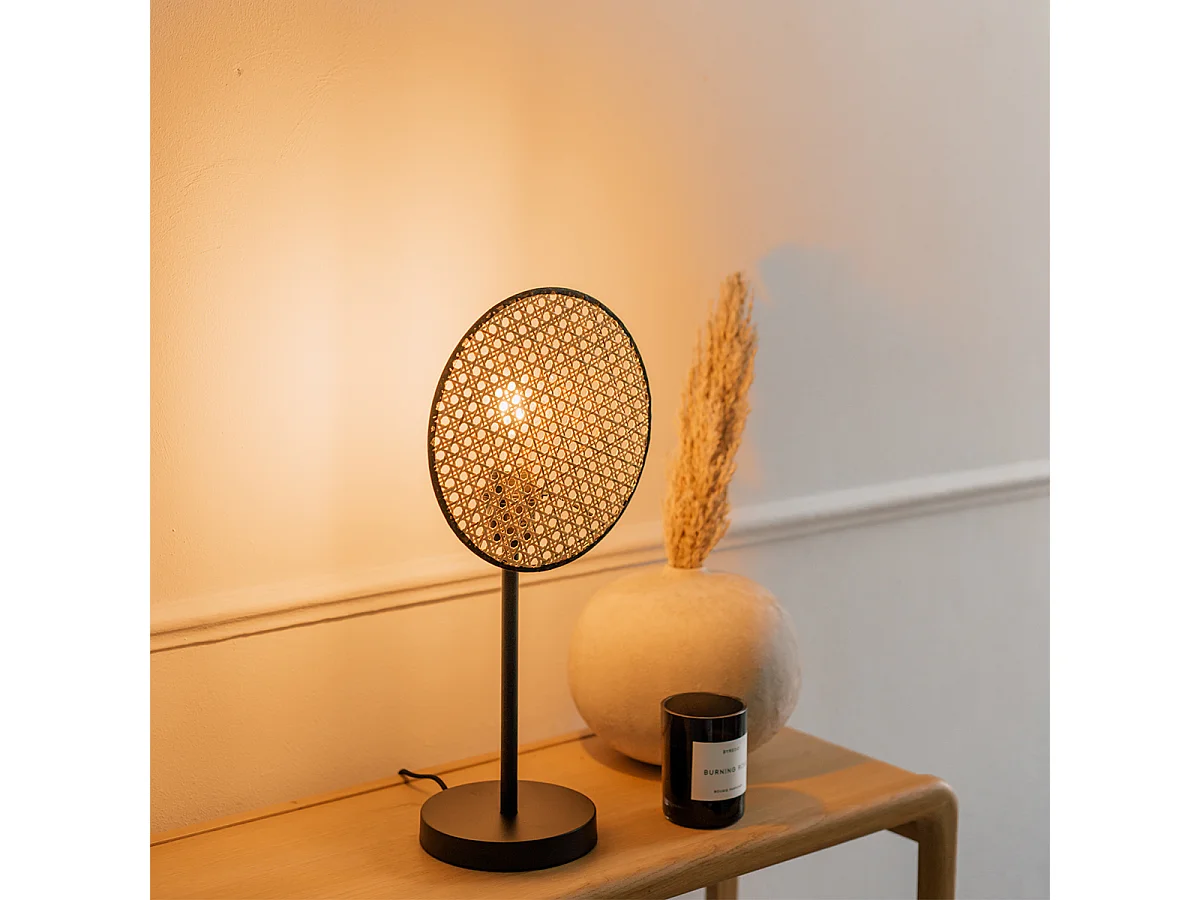 Lampe de table rustique noire avec rotin 25 cm - Kata