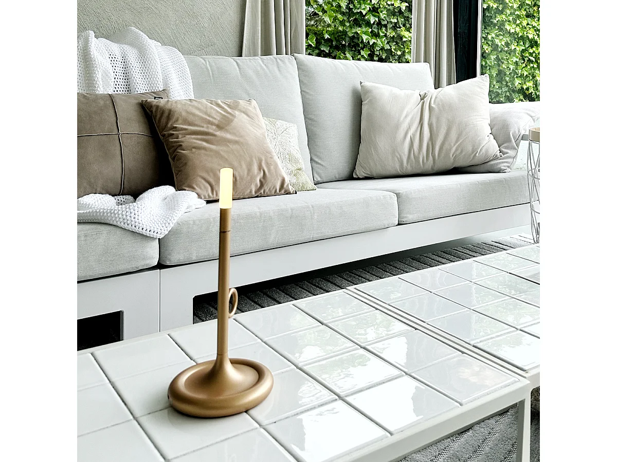 Lampe de table d'extérieur dorée avec LED avec variateur tactile rechargeable - Sjarel