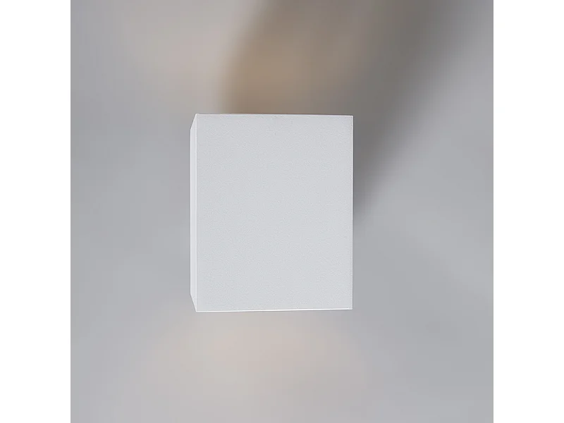 Applique moderne carrée blanche - Sola