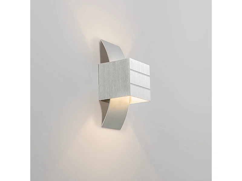 Applique murale moderne en aluminium avec effet de lumière - Amy