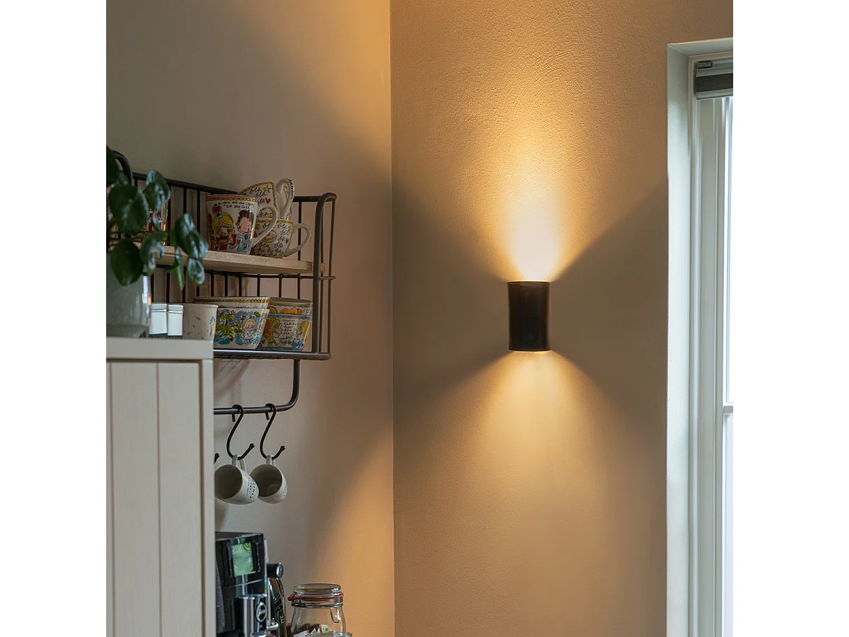 Applique murale ronde design noire - Sabbir