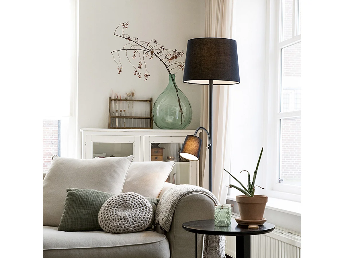 Lampadaire classique noir avec abat-jour noir et liseuse - Retro