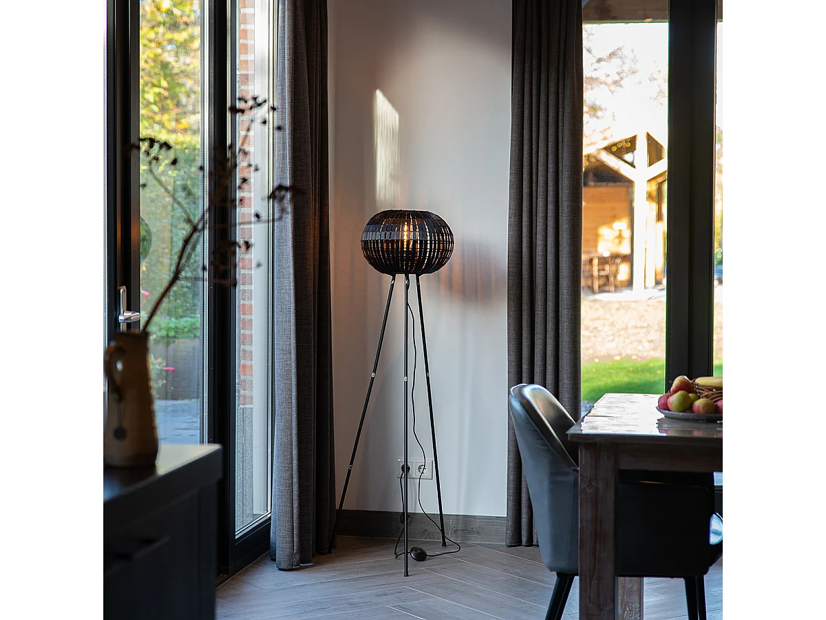 Lampadaire moderne trépied noir - Zoë