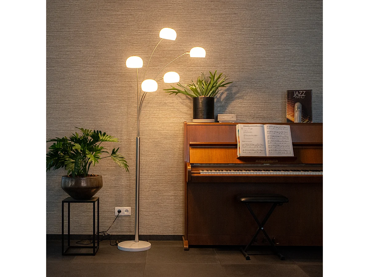 Lampadaire design en acier avec verre opale 5 lumières - Sixties Marmo