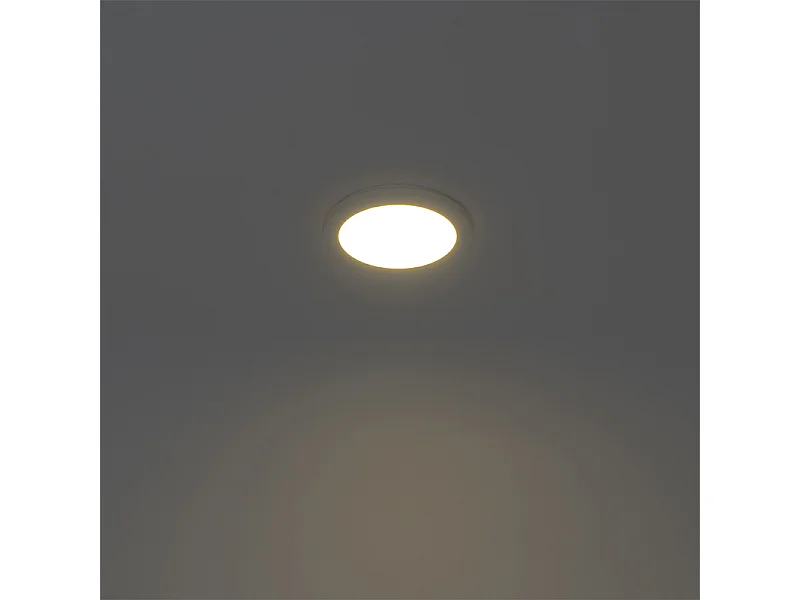 Plafonnier blanc 17 cm avec LED dimmable en 3 étapes IP44 - Steve
