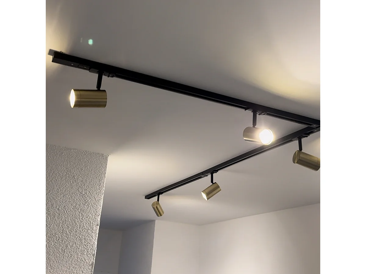 Système sur rail avec 5 spots monophasé noir avec or - Jeana