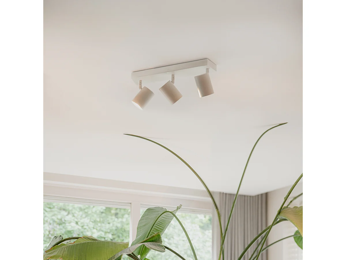 Plafonnier moderne blanc 3 lumières orientable rectangulaire - Jeana