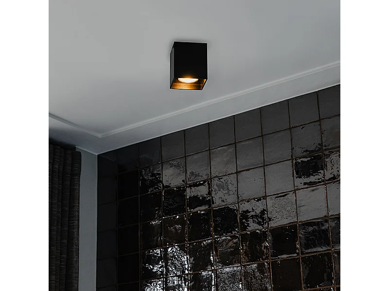 Spot design moderne noir - Qubo