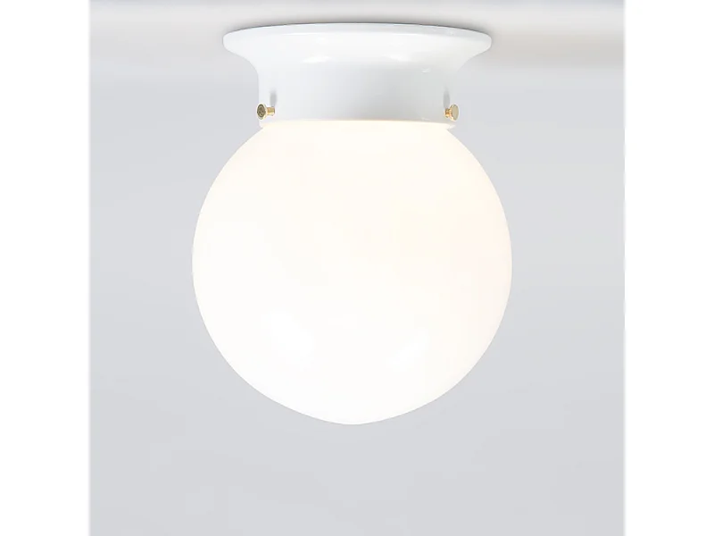 Plafonnier rétro en verre opale blanc - Scoop