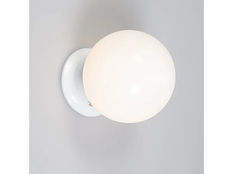 Plafonnier rétro en verre opale blanc - Scoop