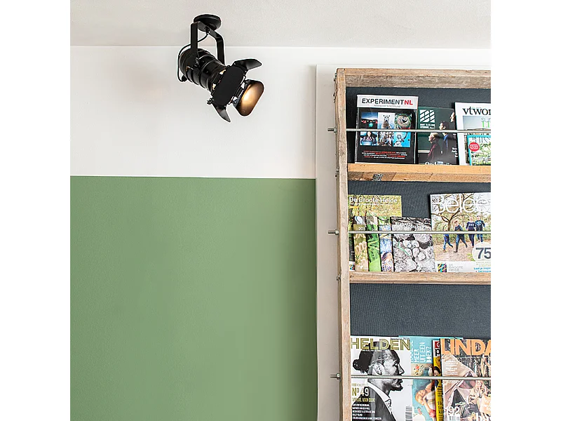 Spot de studio industriel noir rotatif et inclinable - Film