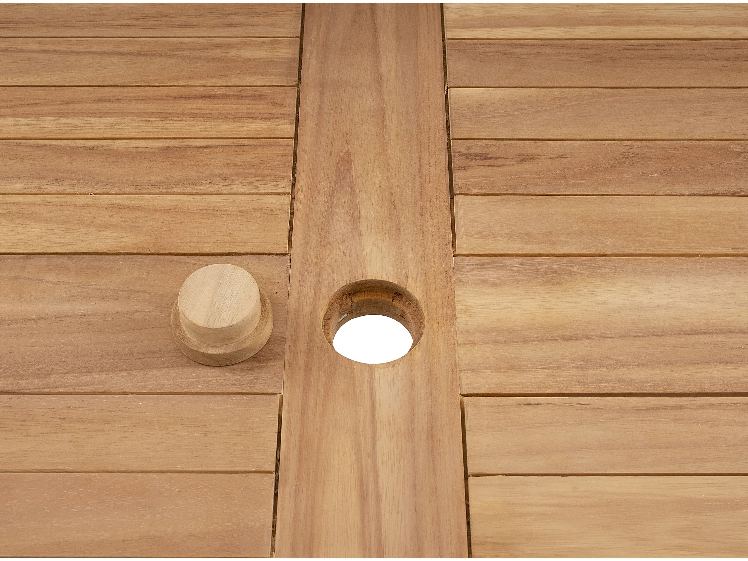 Garten-Esstisch quadratisch - Teakholz - L 144 cm - Holzfarben hell - ALLENDE von MYLIA