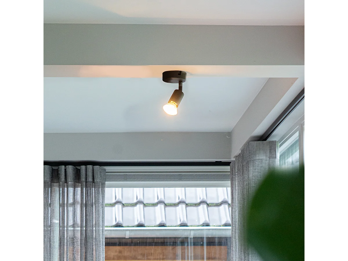 Spot de plafond noir inclinable moderne - Jeany