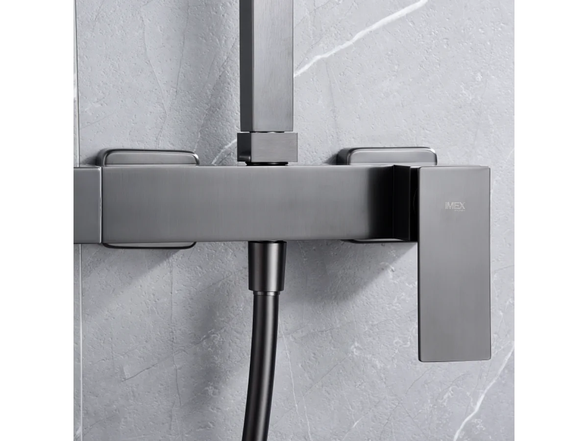 Colonne de Douche noir métal anti-calcaire - Design Moderne et Économie d'eau - Kit Complet PISA IMEX