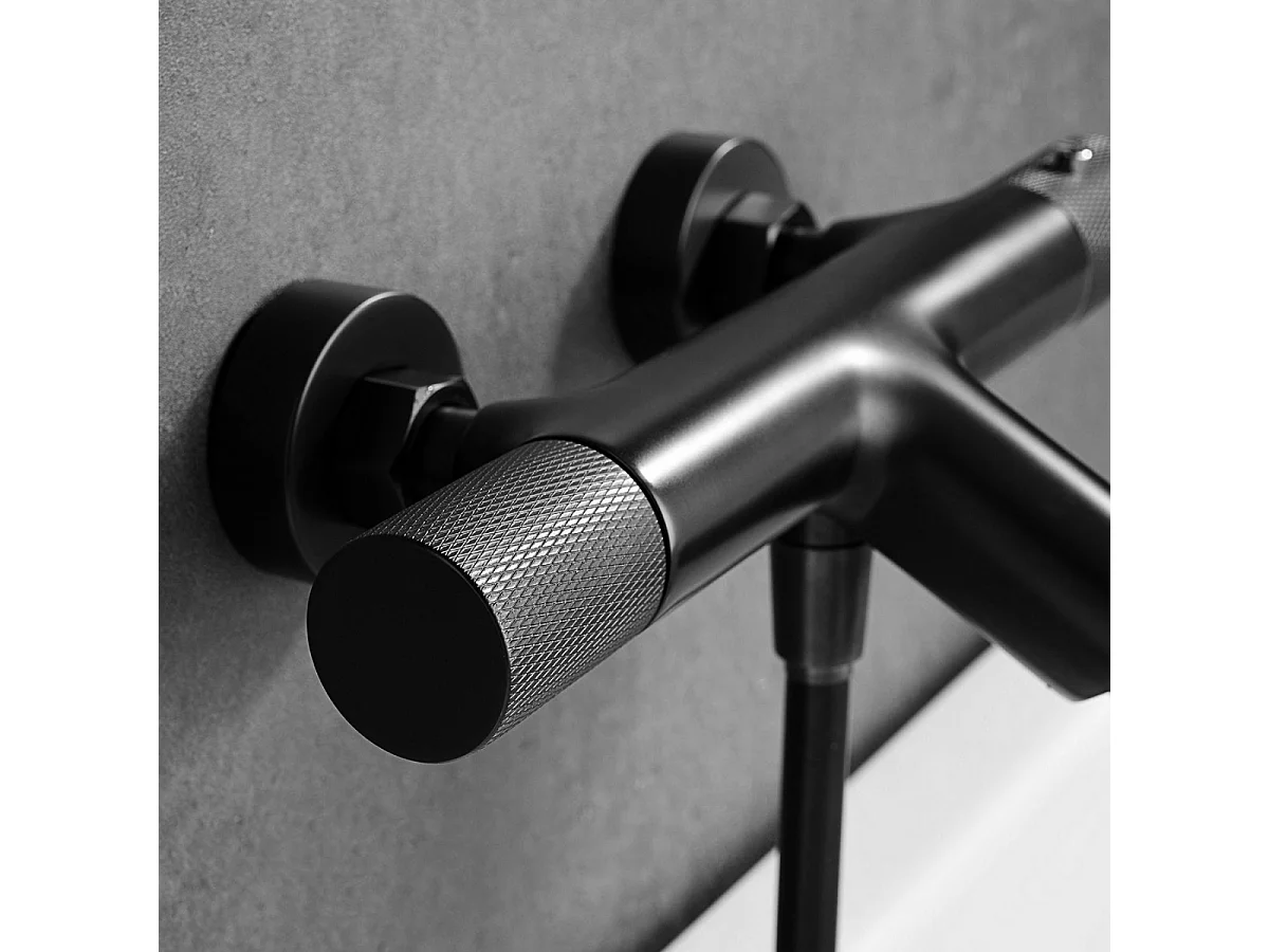 Ensemble Bain/Douche Anti-Calcaire Thermostatique Noir Mat LINE BTD038-4NG