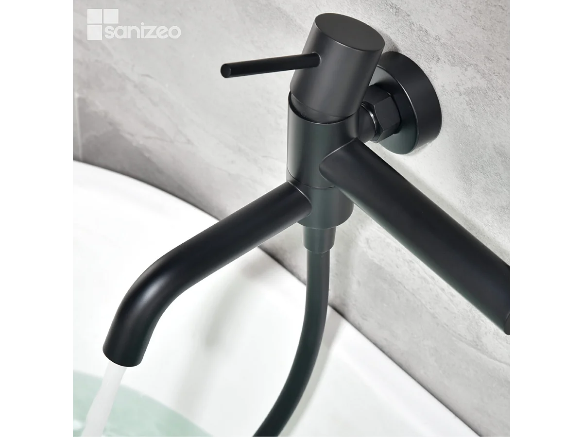 Ensemble de Douche Anti-Calcaire Noir Mat ROMA BDR001-5NG