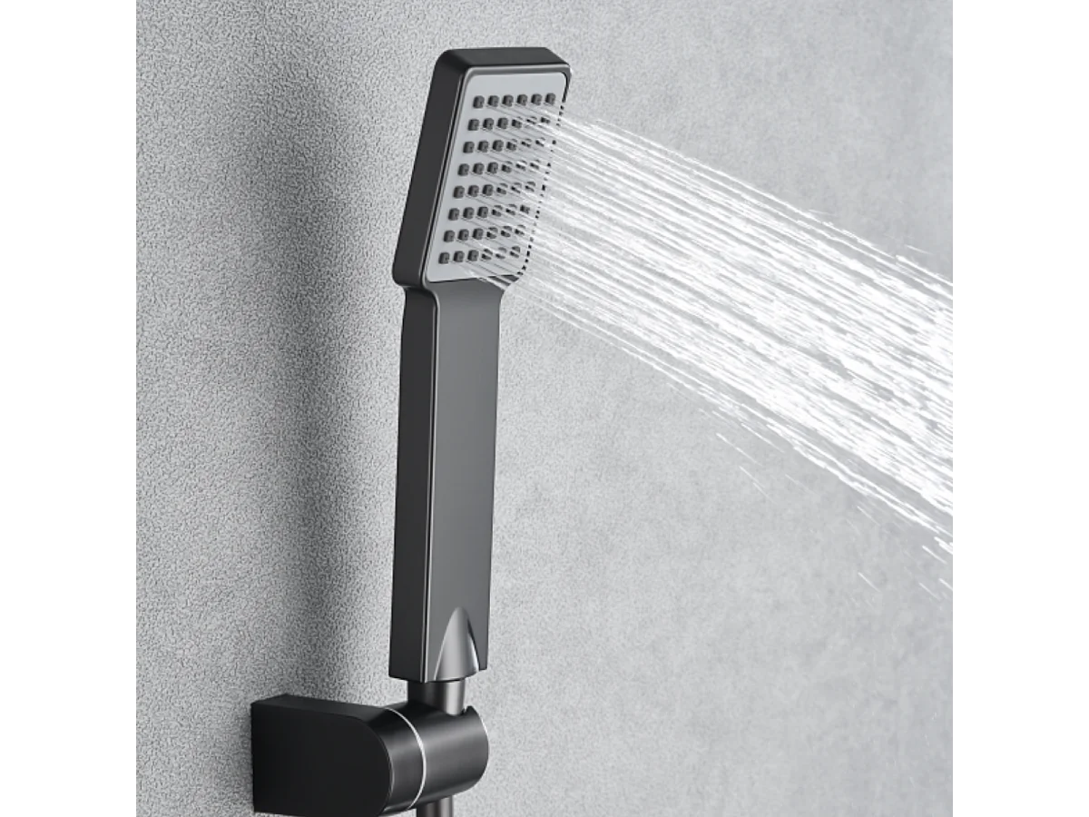 Ensemble de Douche Anti-Calcaire Black Gun Métal PISA BDP048-5BGM