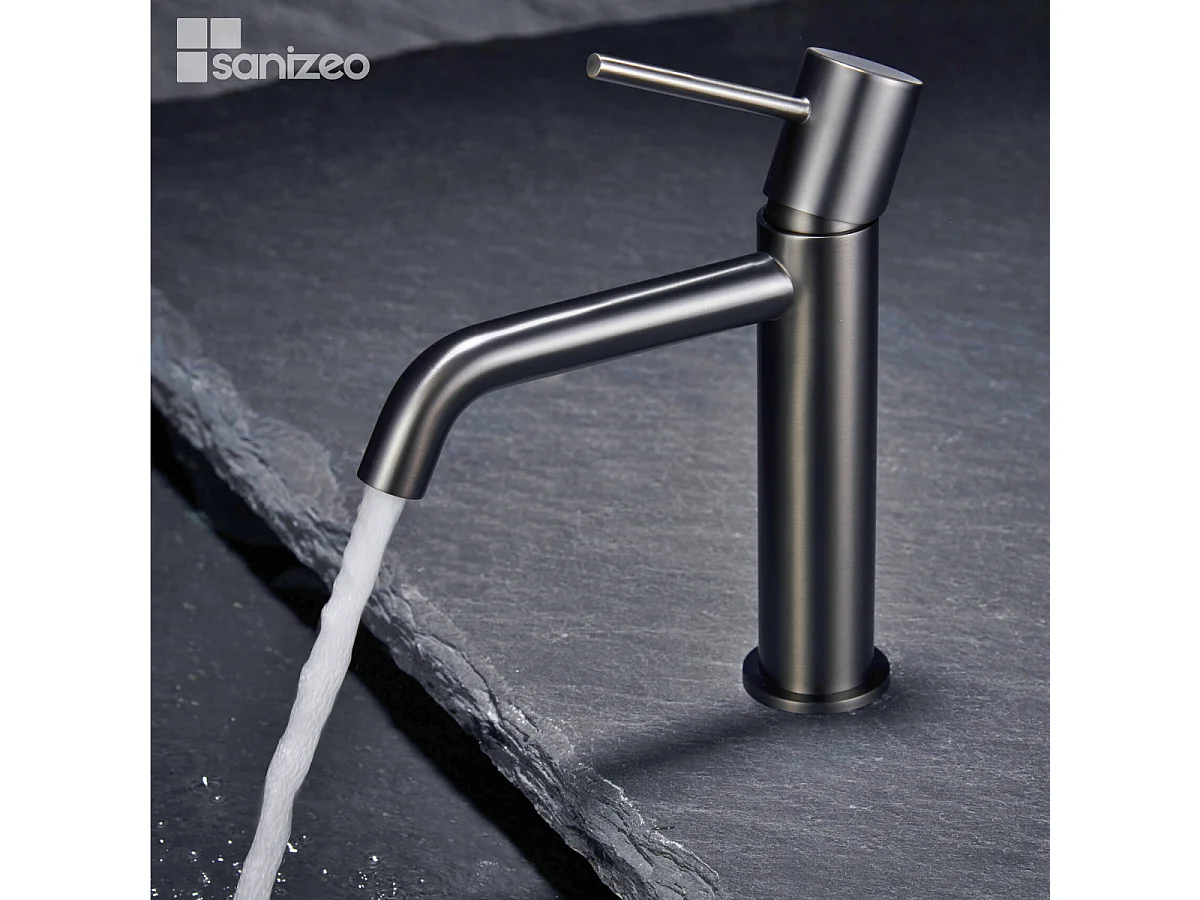 Robinet Mitigeur de Lavabo Anti-Calcaire Bec Bas Black Gun Métal IMEX MONZA BDM039-1BGM