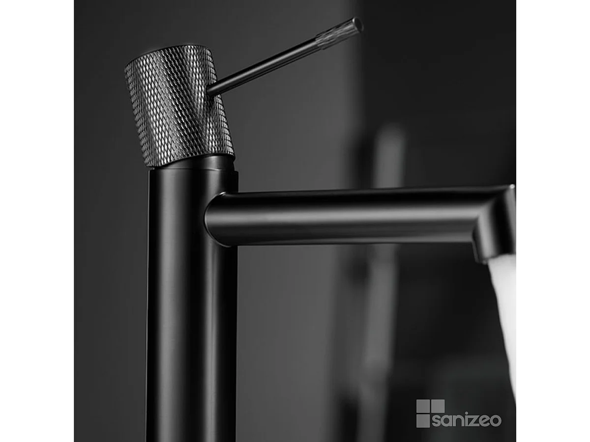 Mitigeur Lavabo Salle de Bain noir métal – Bec Bas Anti-Calcaire – Design moderne - LINE IMEX