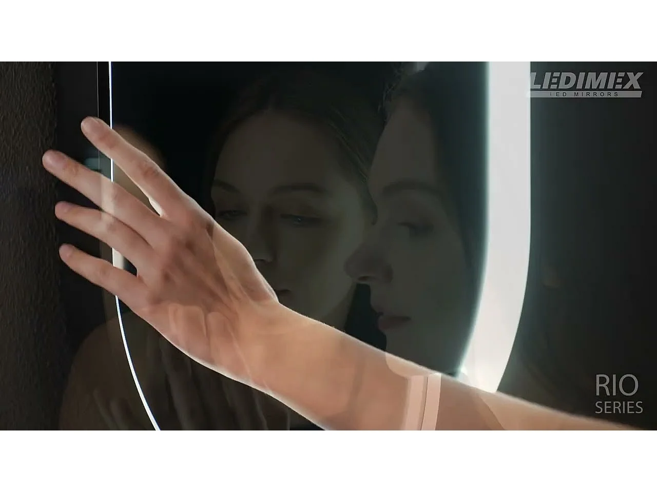 Miroir Salle de Bain RIO - 50x90cm - Noir Mat - Bordure Led T° Variable - Tactiles On/Off & Anti-Buée - LEDIMEX