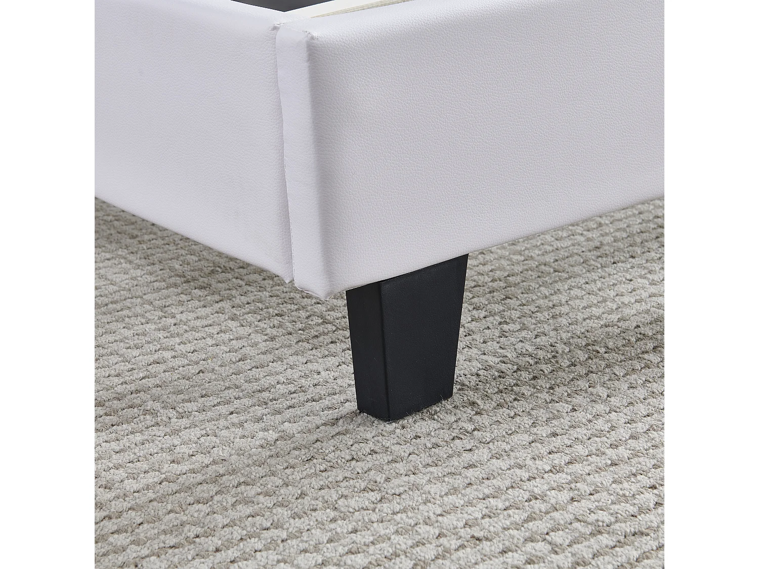 Lit 140x190 cm avec tête de lit similicuir couleur blanc