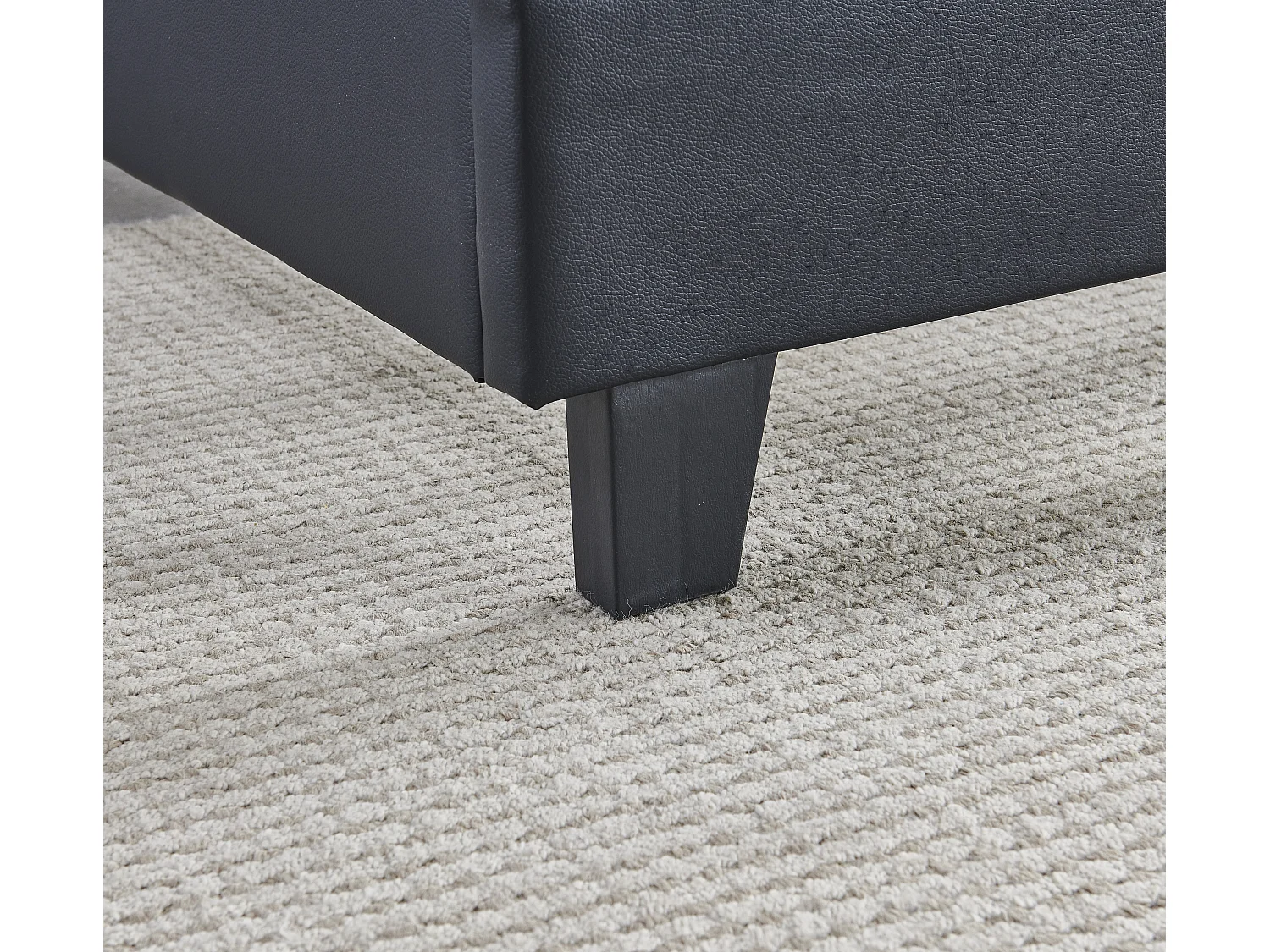 Lit 140x190 cm avec tête de lit similicuir couleur noir