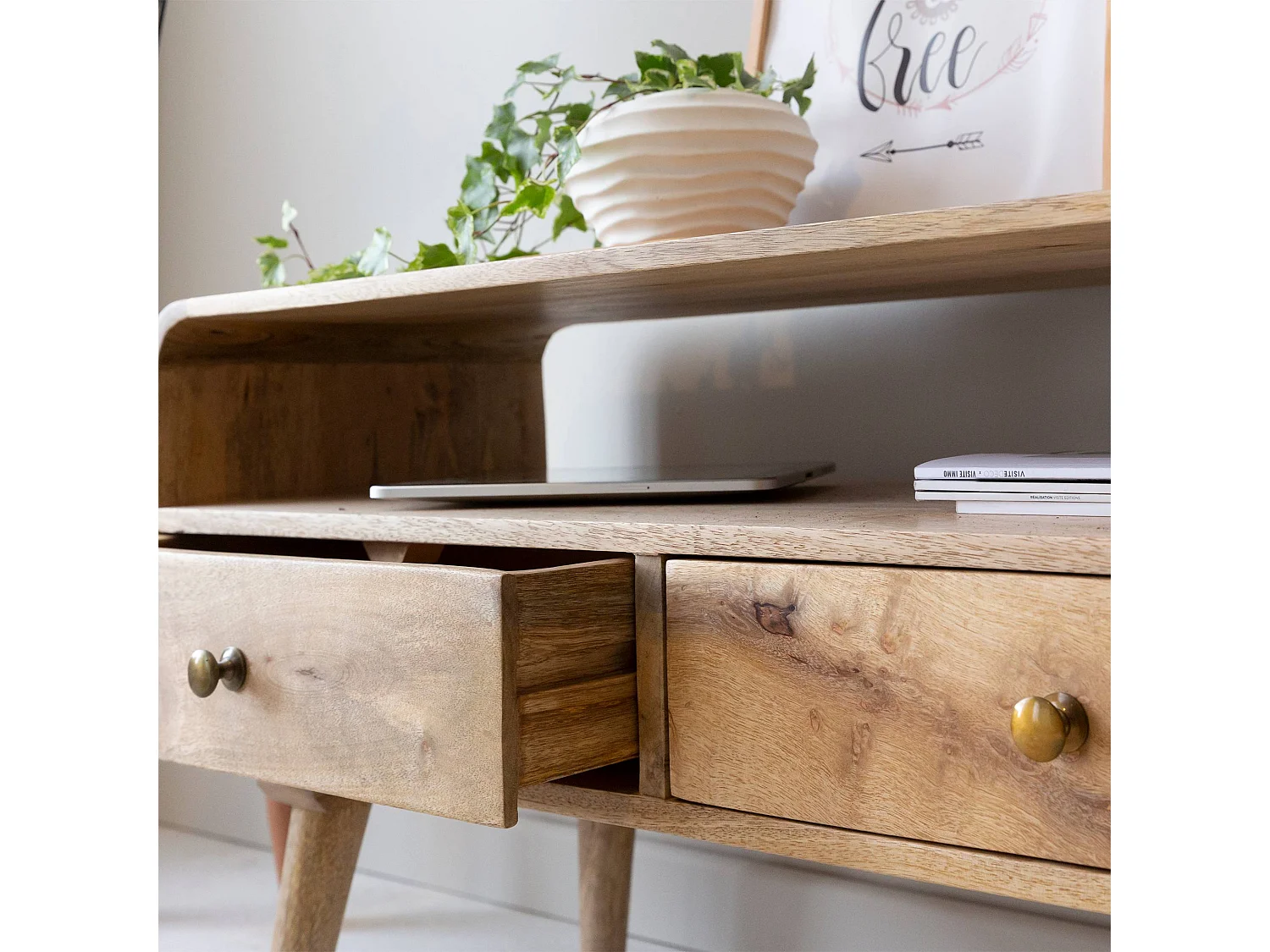 Petit meuble TV en bois de manguier Maëva