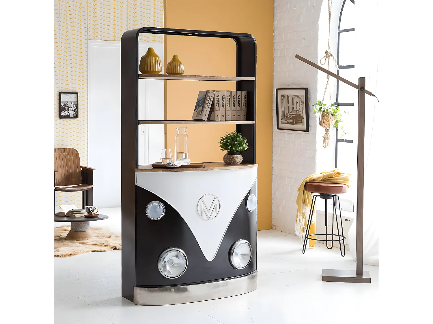 Meuble bar noir avec plateaux en bois de manguier Combi