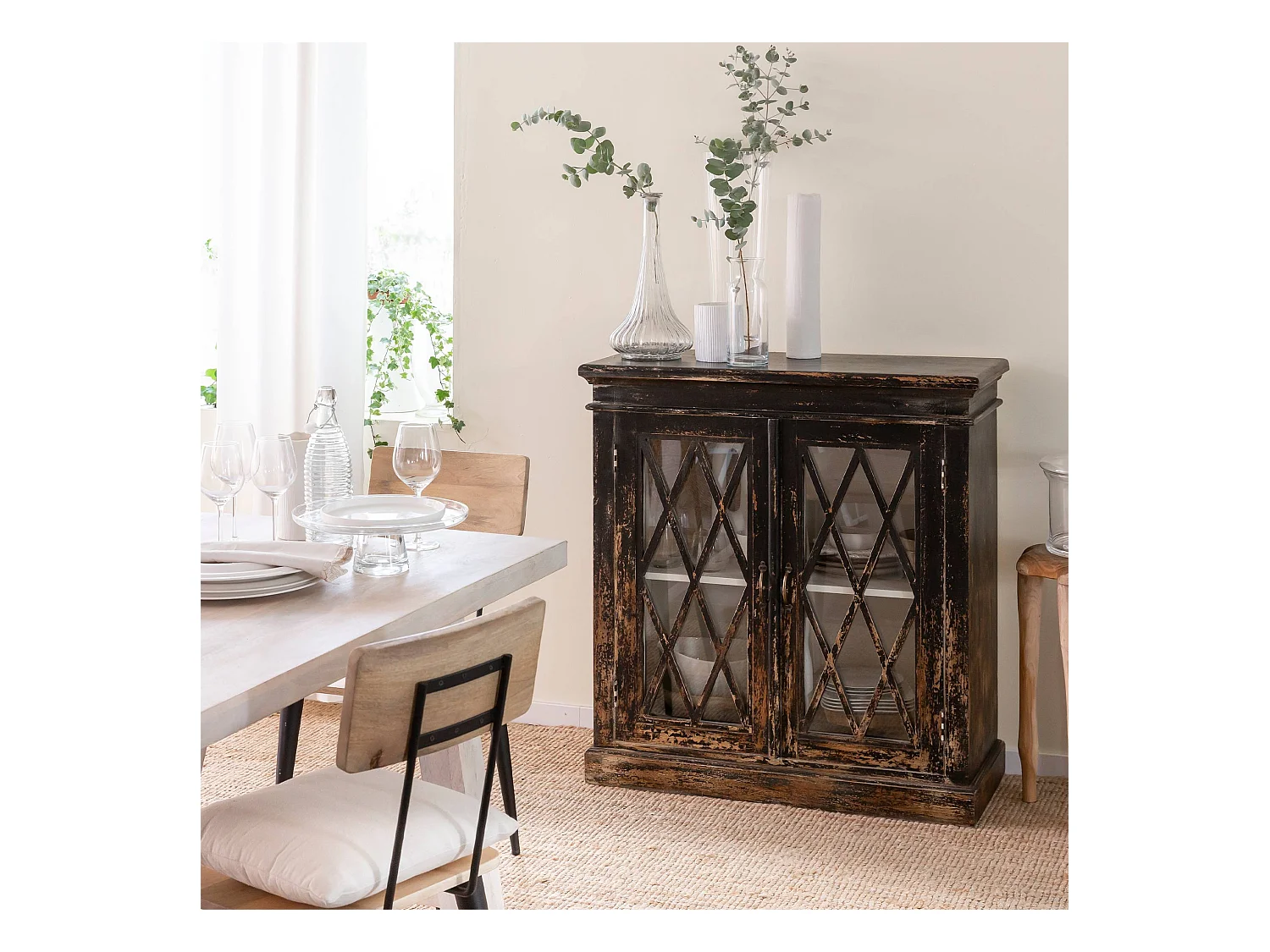 Buffet vitrine en bois de manguier àˆve