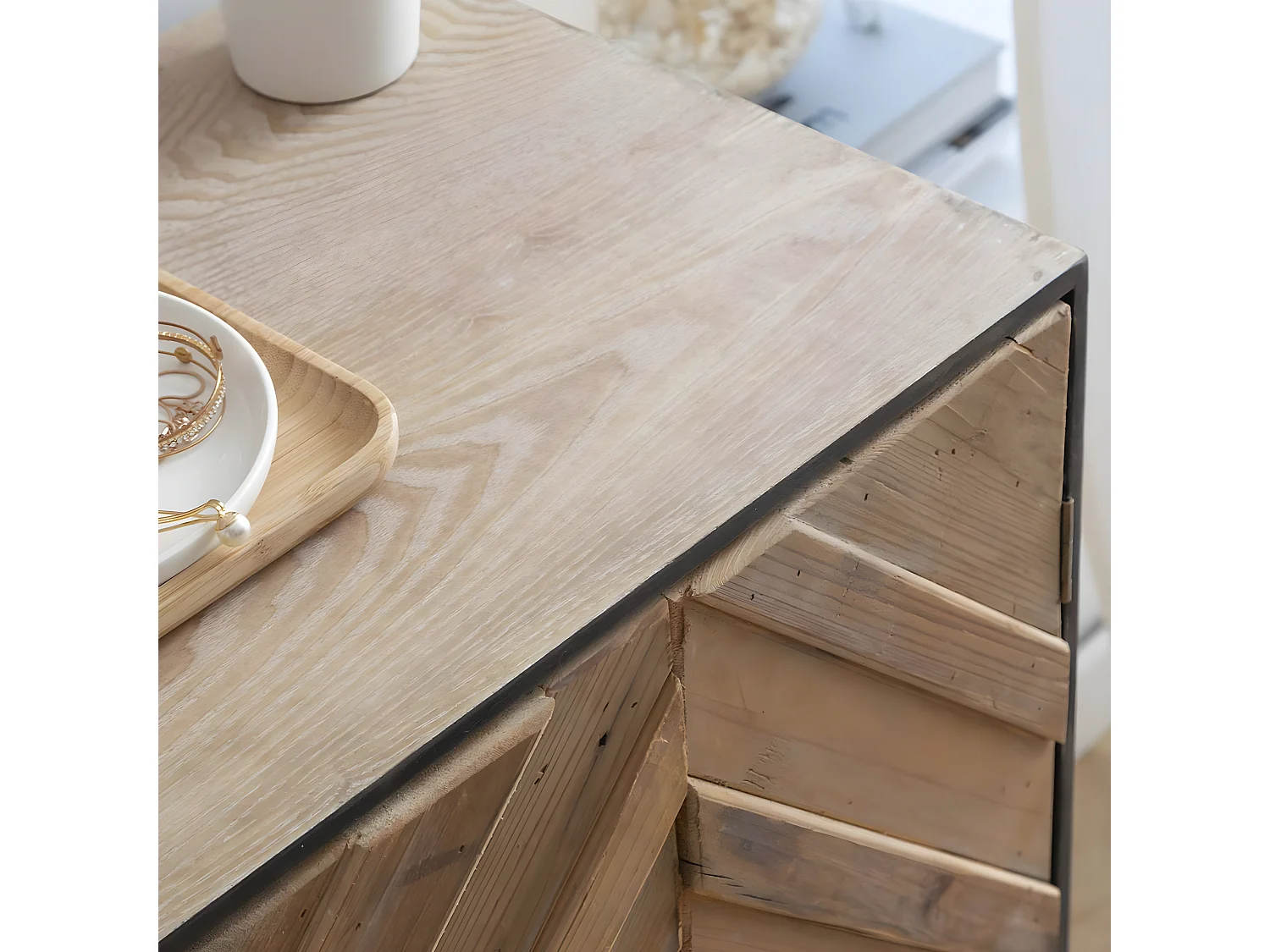 Buffet en bois de sapin Maxine