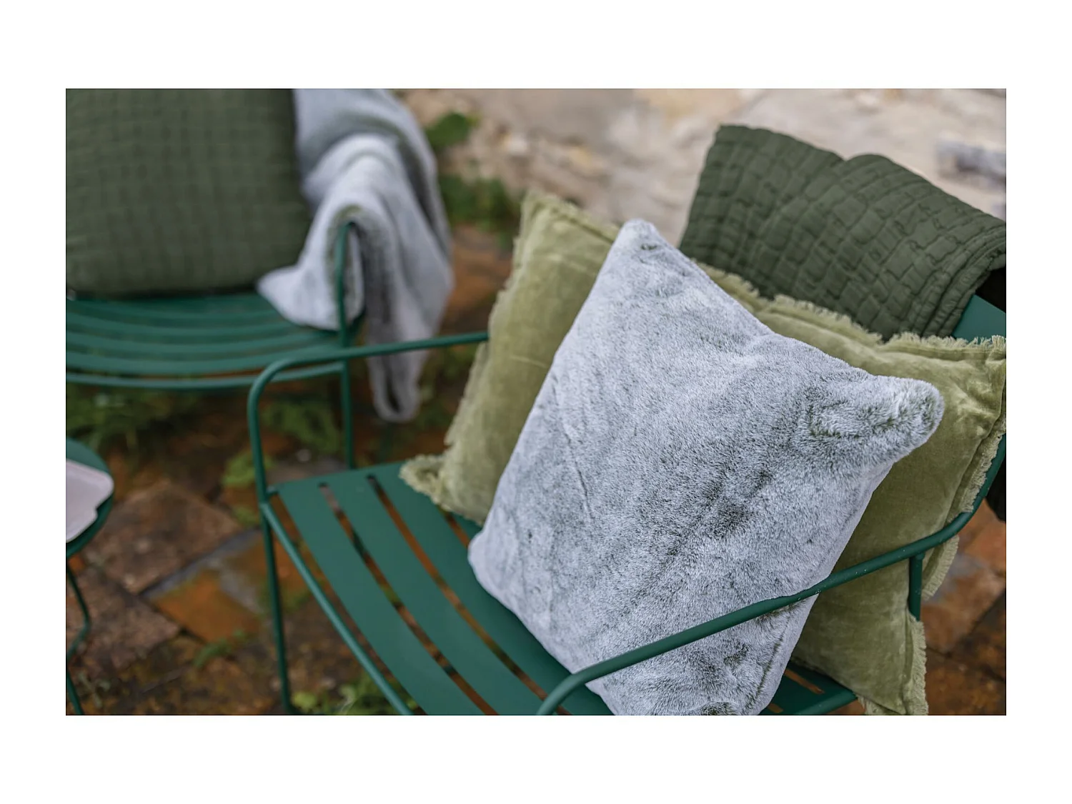 Jeté de lit Swami olive 240 x 260 cm Vivaraise