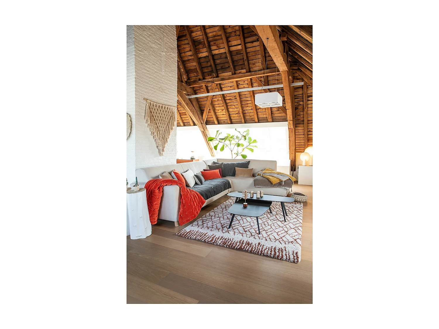 Elise dekbed met pompons Maïs 80 x 180 cm