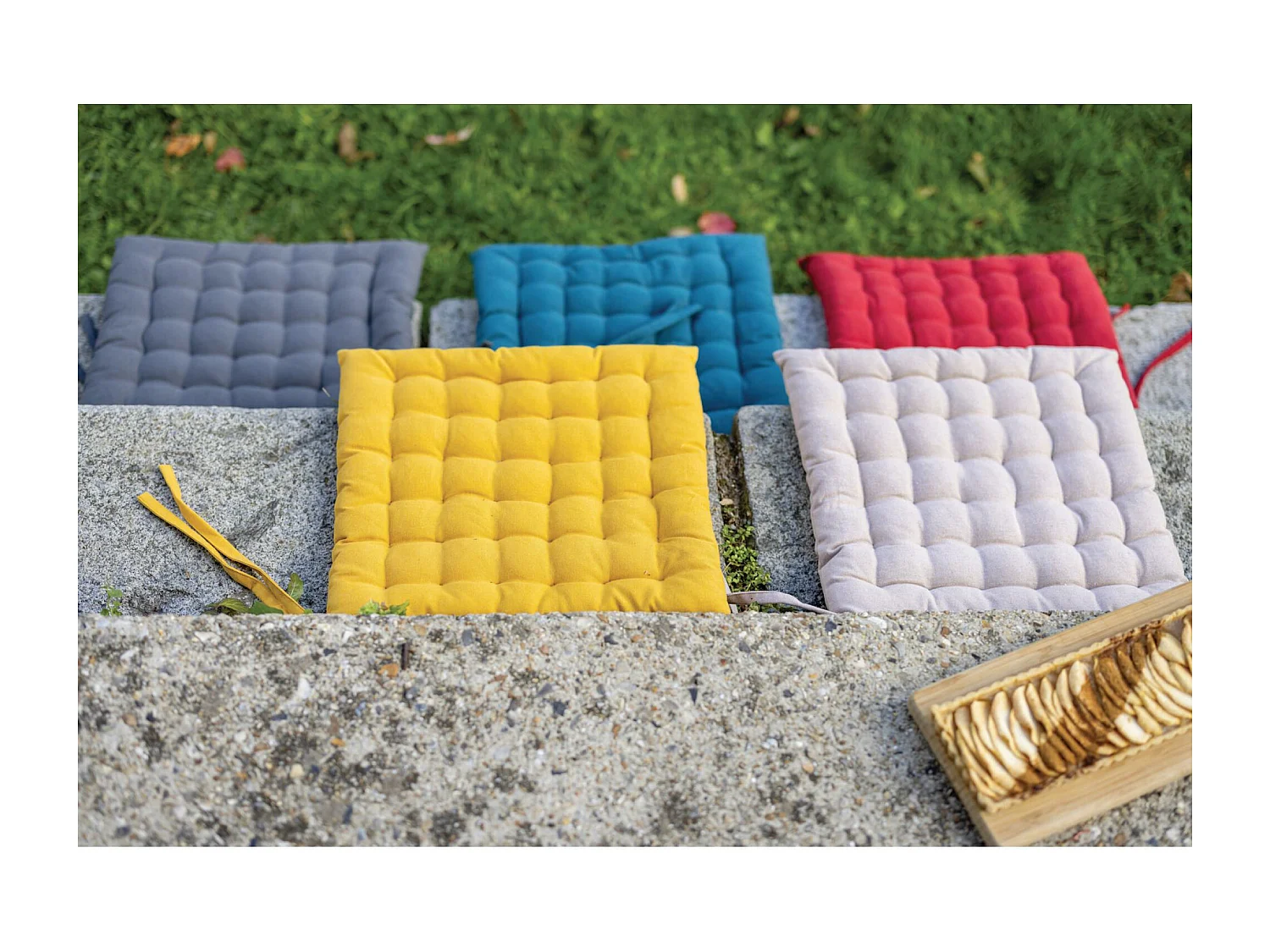 Galette de chaise 36 points Zea recyclée ombre 38 x 38 x 3 cm Winkler