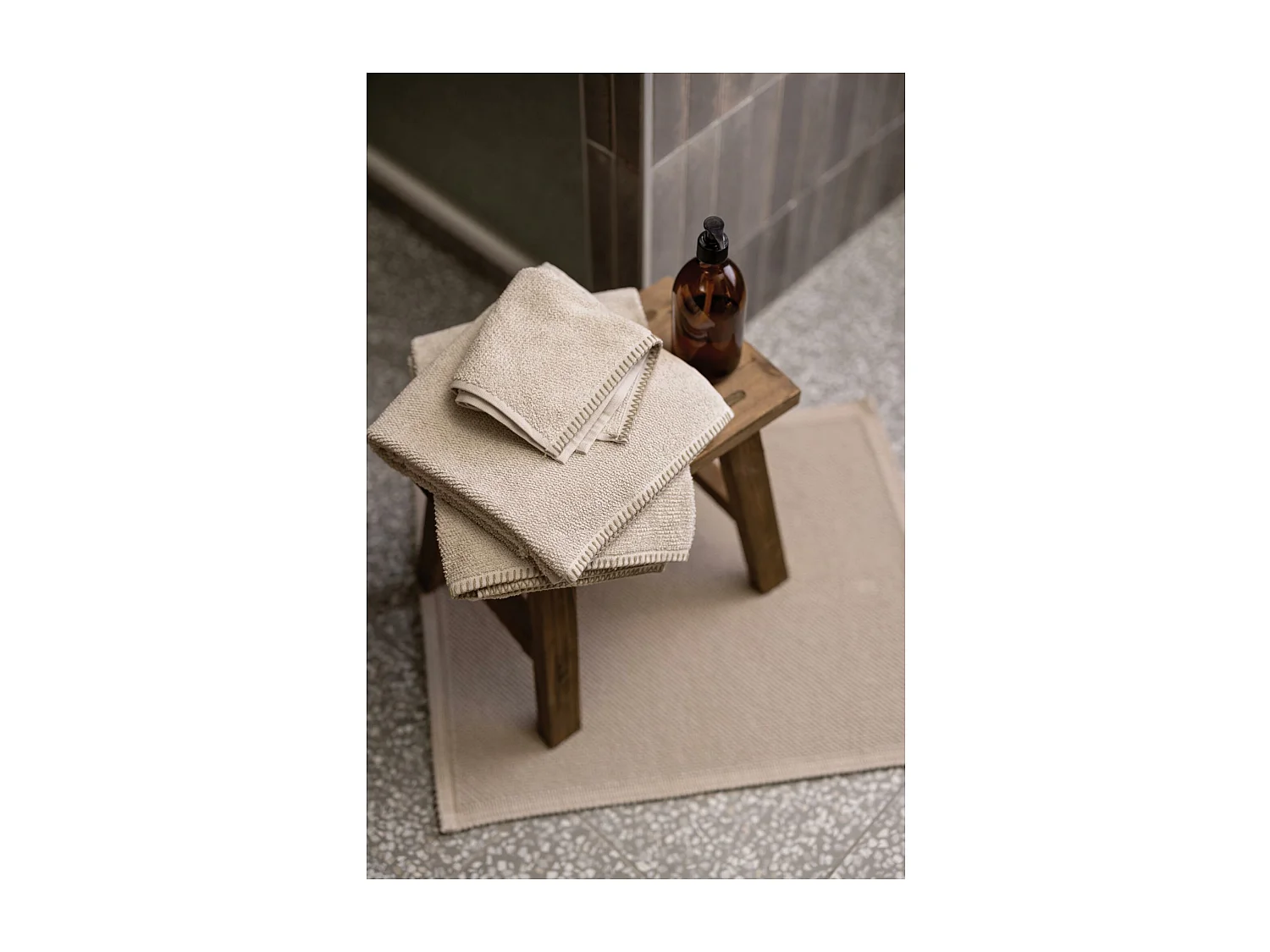 Drap de douche Bora galet 70 x 130 cm Vivaraise