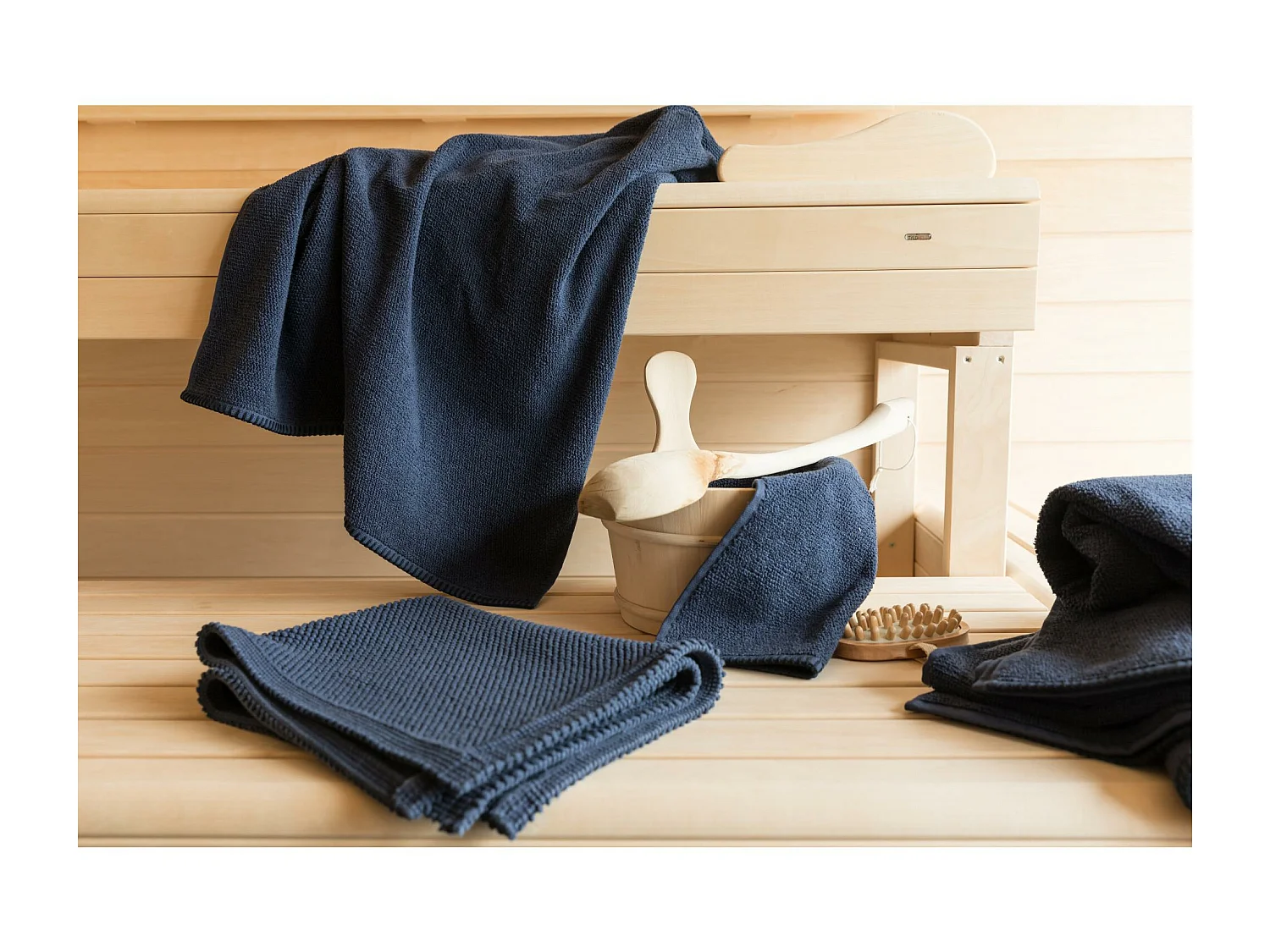 Drap de douche Bora encre 70 x 130 cm Vivaraise