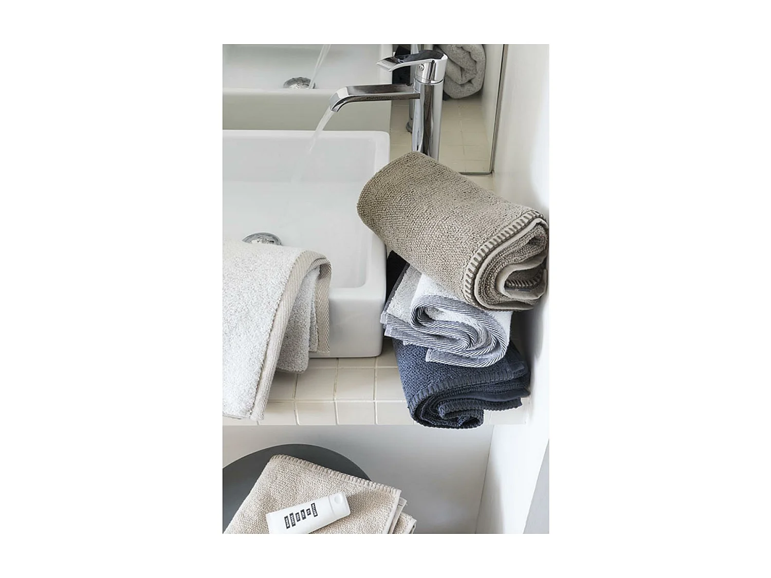 Drap de douche Bora ombre 70 x 130 cm Vivaraise