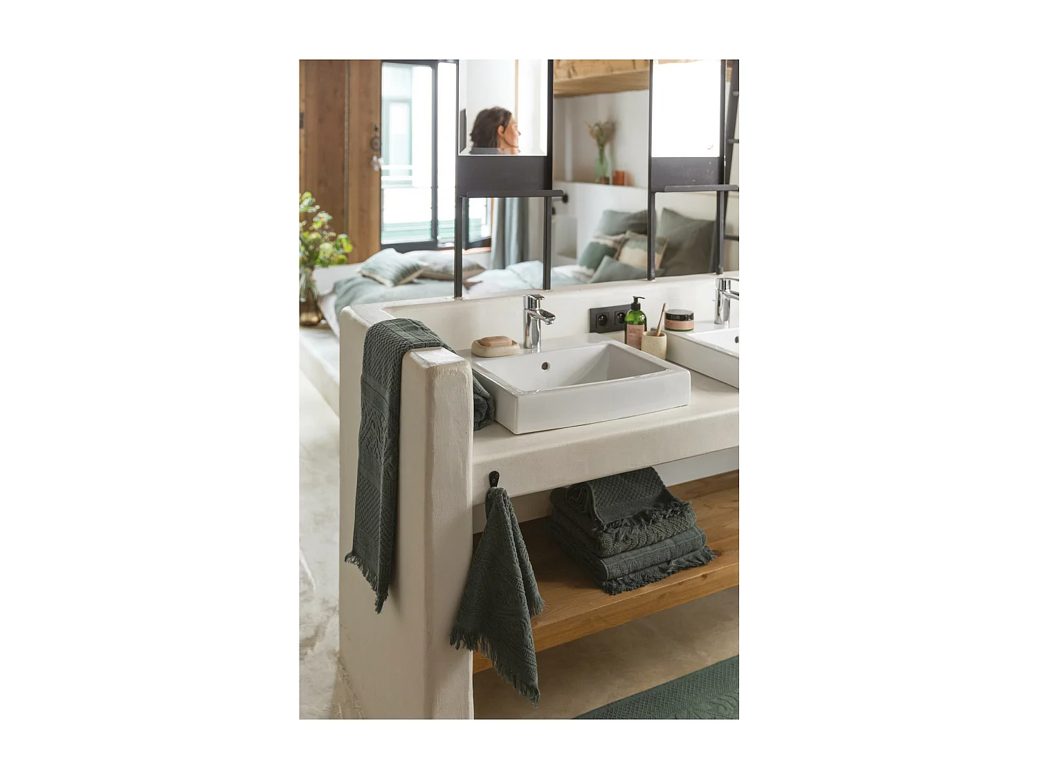 Drap de douche uni Zoe thym 70 x 140 cm Vivaraise