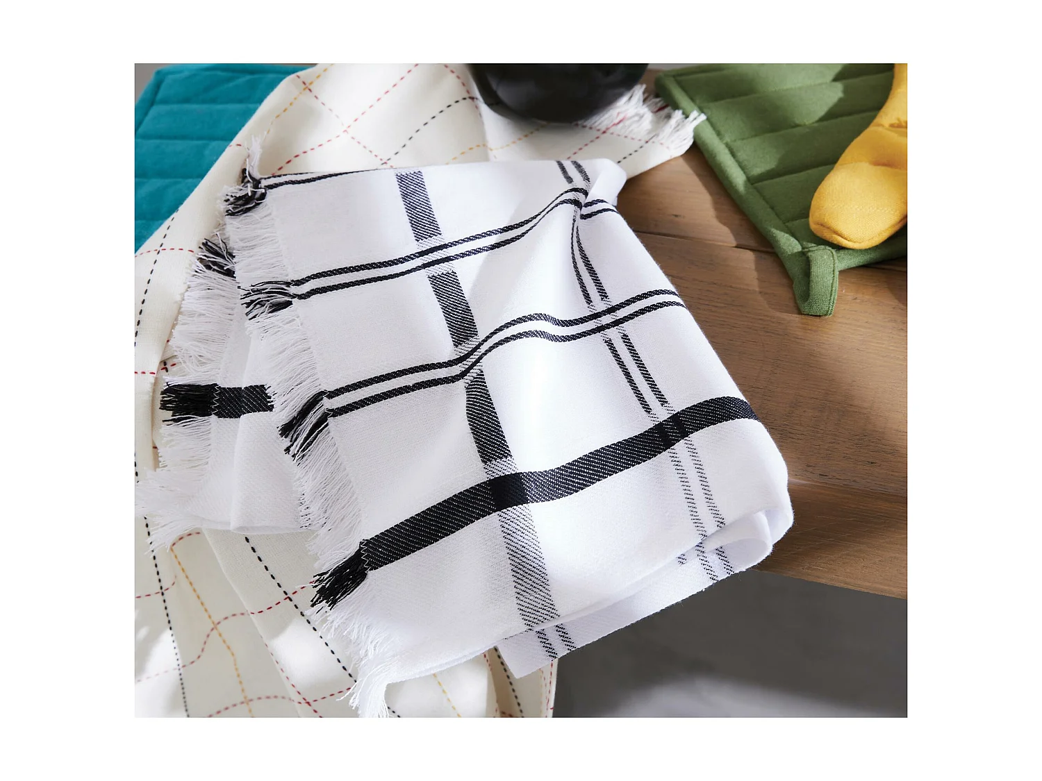 Torchon Carol noir 50 x 70 cm Winkler