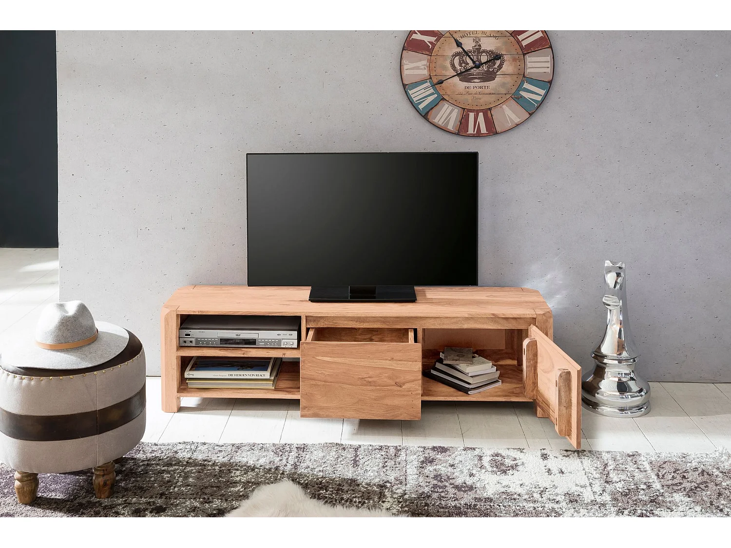 Meuble TV 140 cm Lowboard Tiroir Commode TV Bois Massif avec Portes