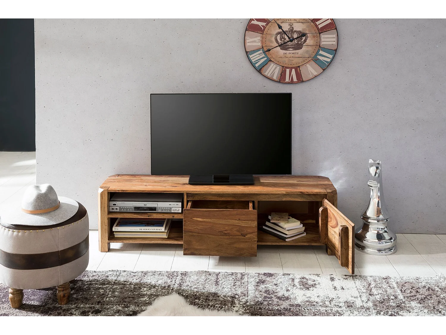 Meuble TV 140 cm Lowboard Tiroir Commode TV Bois Massif avec Portes