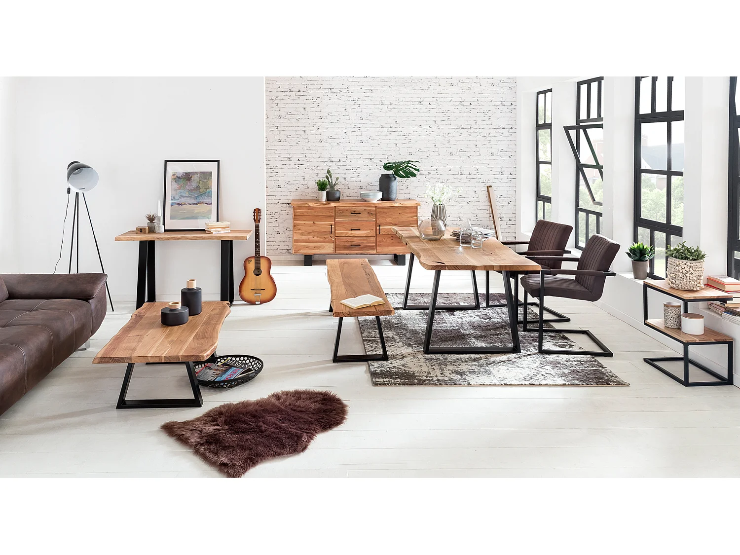 Couchtisch GAYA Massivholz Akazie 115 x 60 cm Baumstamm Wohnzimmertisch