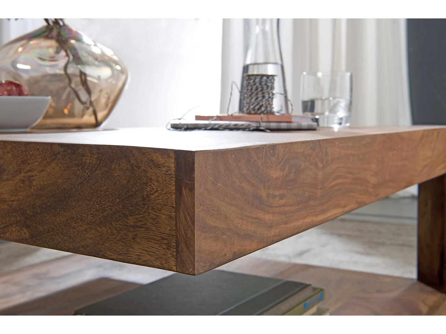 Massiver Couchtisch PATAN 90 x 90 cm Wohnzimmertisch Holz Tisch Massiv Ablage