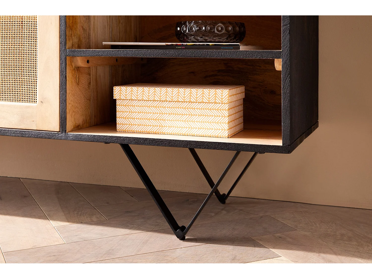 Sideboard  Anrichte 145x75x40 cm Massivholz Rattan Kommodenschrank