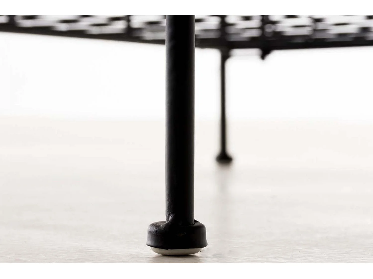 Staande plank - Metaal - 58 x 33 x 118cm - zwart - Reus