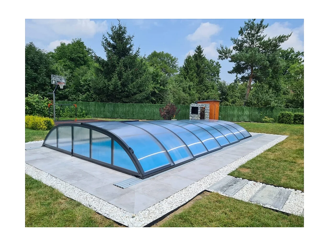 Copertura per la piscina Horizon - 8,61x4,20 m - Policarbonato alveolare da 8 mm - Colore Antracite RAL7016 - ECO203 - ALTANKA