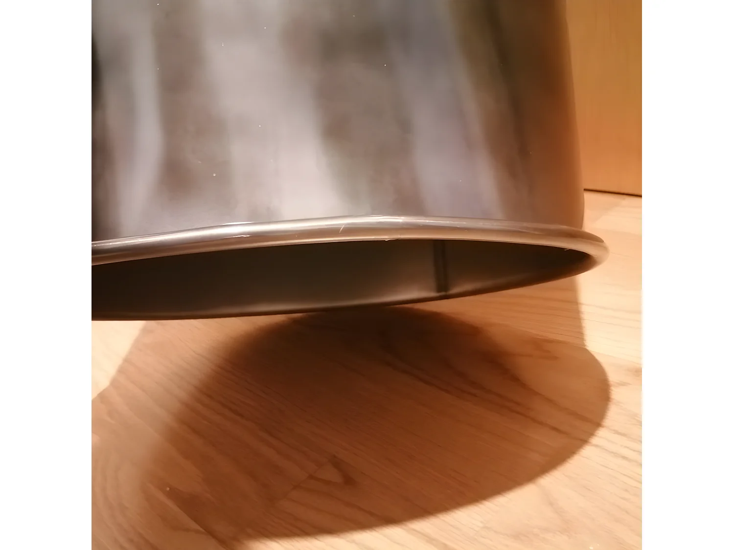 Banco de barril industrial en metal  31 dia x 45 cm