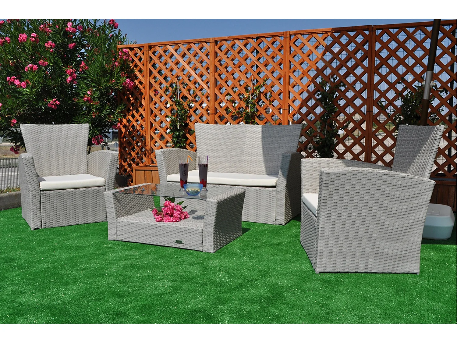 Salotto da giardino in rattan, set di divani da esterno in polyrattan tortora